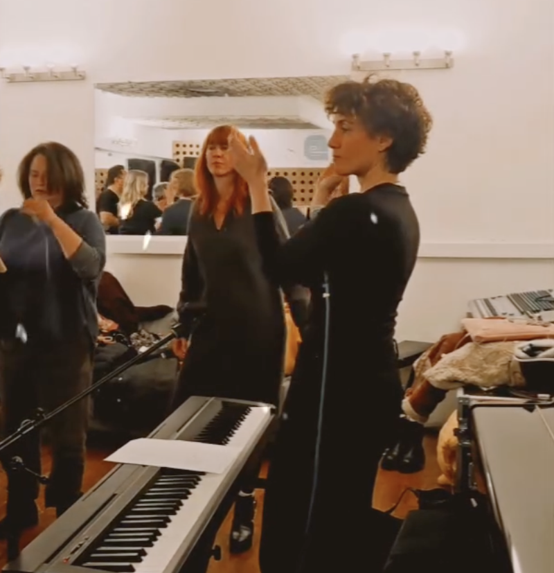 Photo de Sophie Shiran etc au piano